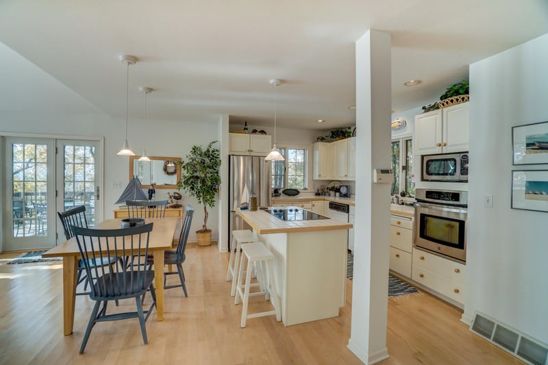 N3351 W Bluff Rd N, Stockholm, WI 54769