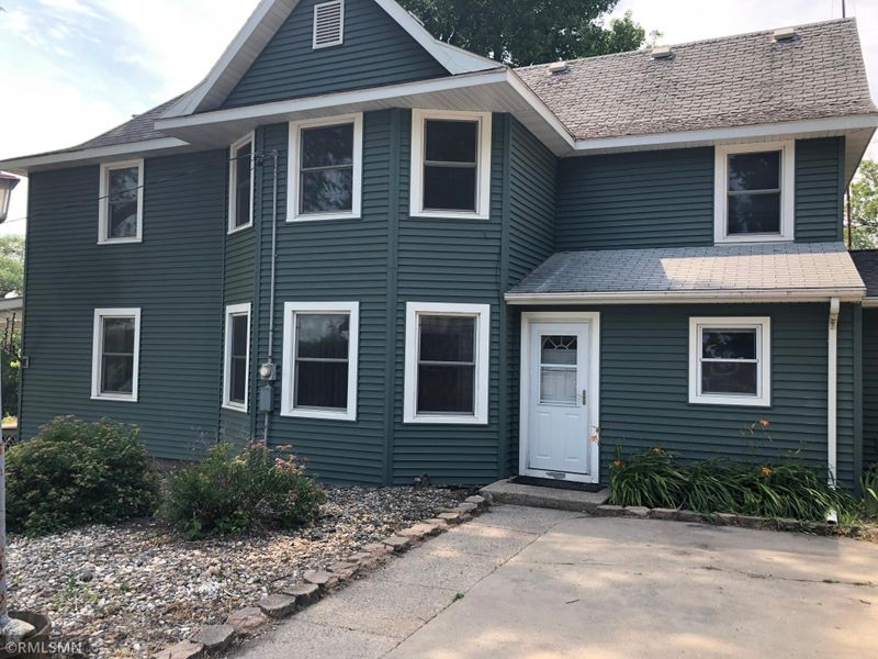 9048 23rd Ave SW, Montevideo, MN 56265