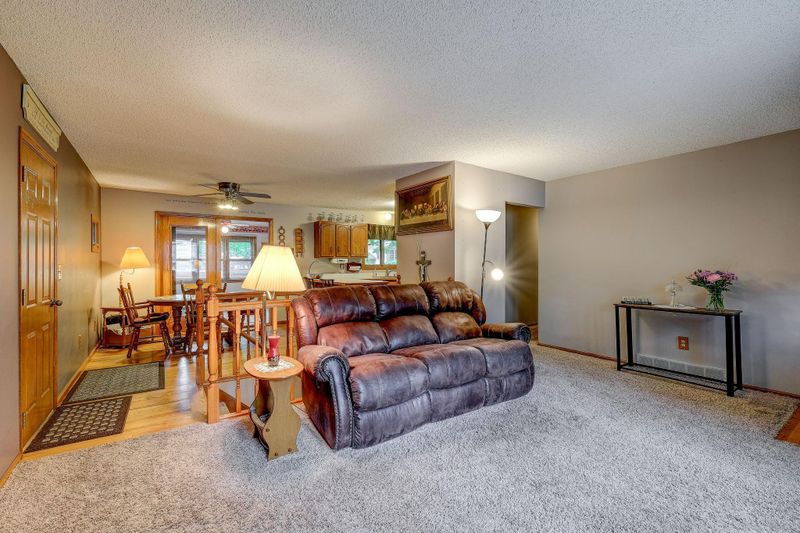 6572 Meadowlark Ln N, Maple Grove, MN 55369