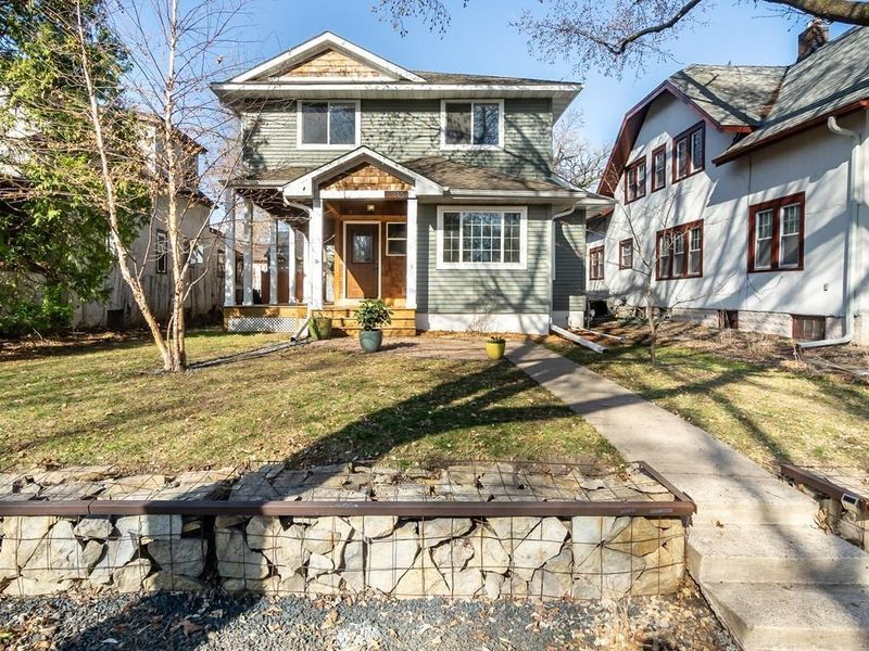3328 40th Ave S, Minneapolis, MN 55406