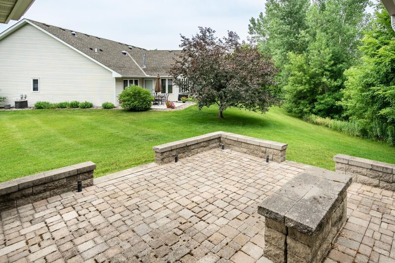 17181 Pheasant Meadow Ln SW, Prior Lake, MN 55372