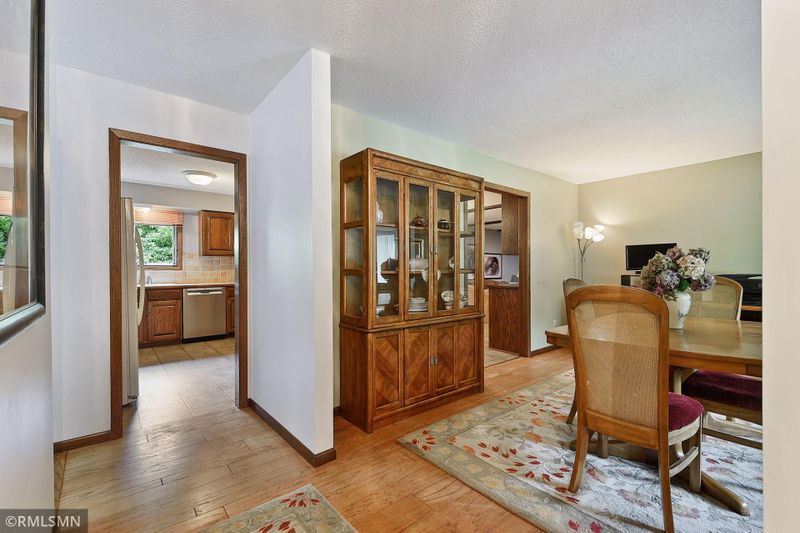 9745 103rd Ave N, Maple Grove, MN 55369
