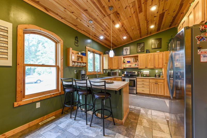 136 5th St, Ironton, MN 56455