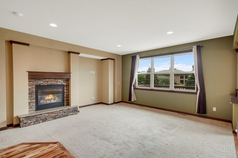 4814 Grandview Ct NE, Columbia Heights, MN 55421
