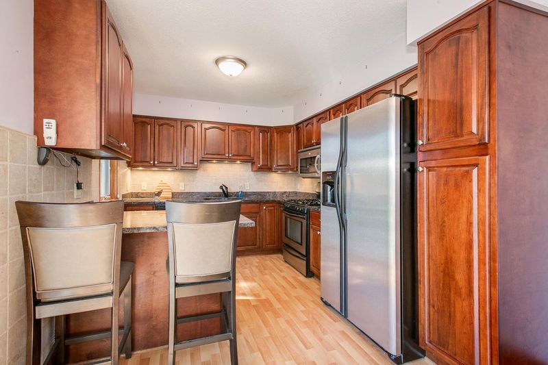 2307 Flag Ave S, Saint Louis Park, MN 55426