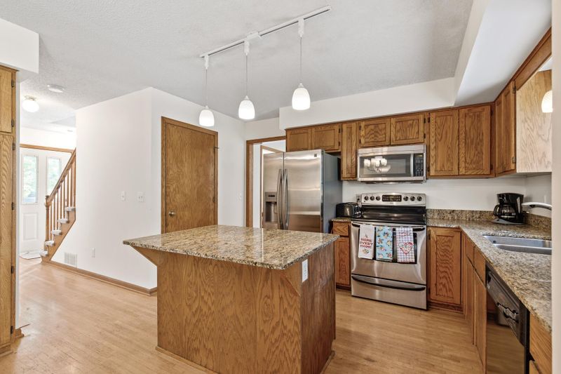5019 Campbell Ave, White Bear Lake, MN 55110