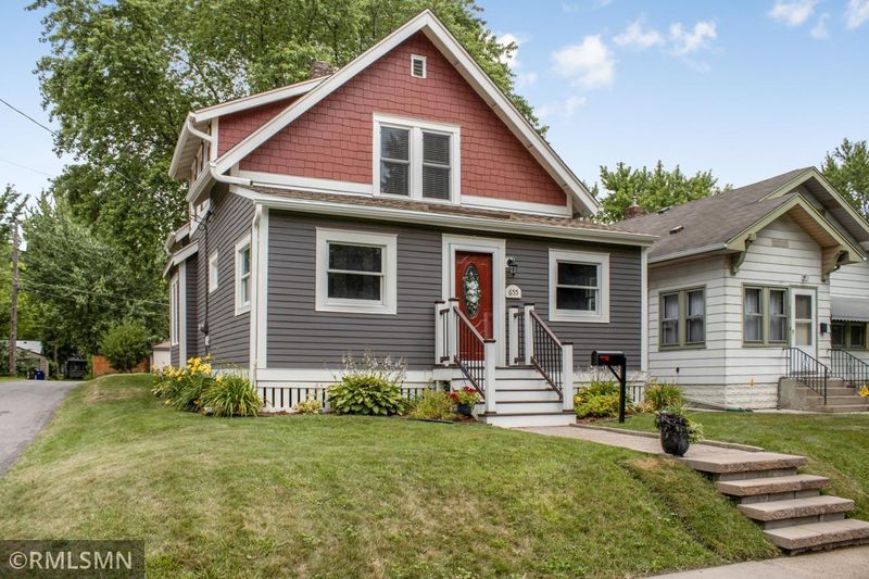 655 Sherwood Ave, Saint Paul, MN 55106