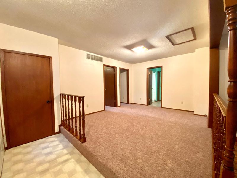 109 E Cabot St, Le Roy, MN 55951
