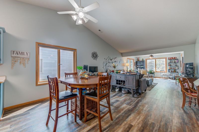 446 3rd St S, Bayport, MN 55003