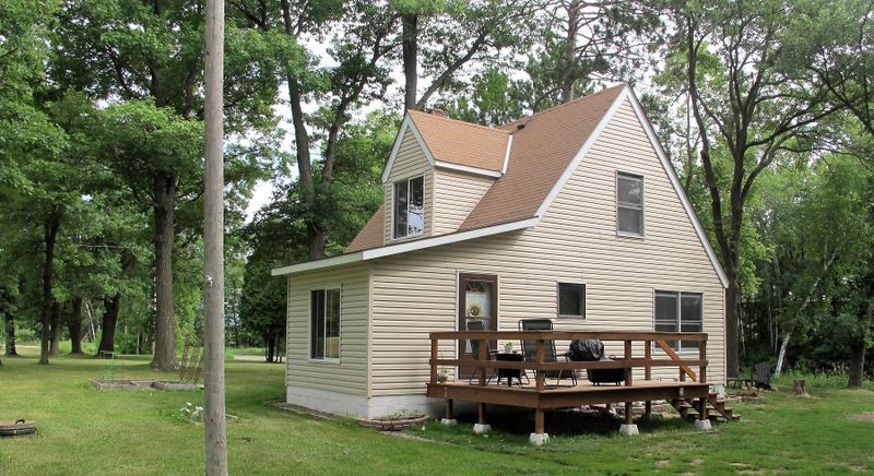 15921 Eaglewood Cir, Deerwood, MN 56444