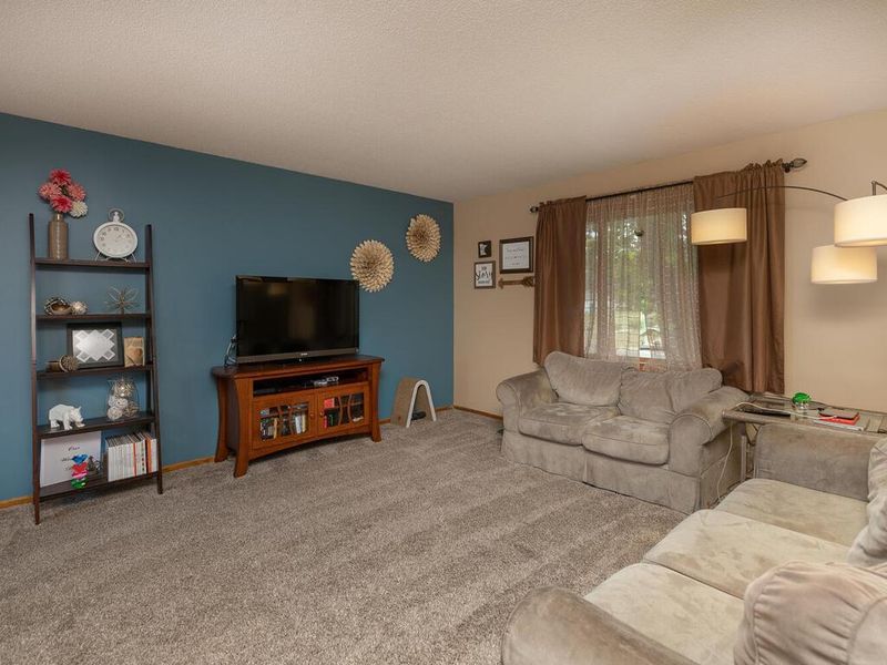 1203 1st Ave NE, Kasson, MN 55944