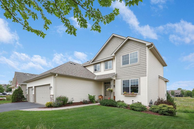 677 Danube Ave, Shakopee, MN 55379