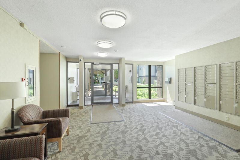 4530 Park Commons Dr #314, Saint Louis Park, MN 55416