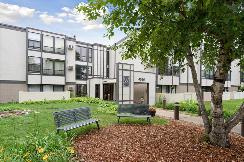 4530 Park Commons Dr #314, Saint Louis Park, MN 55416