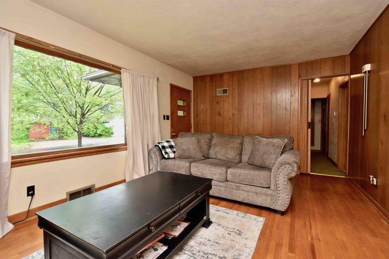 470 Laird St, Winona, MN 55987