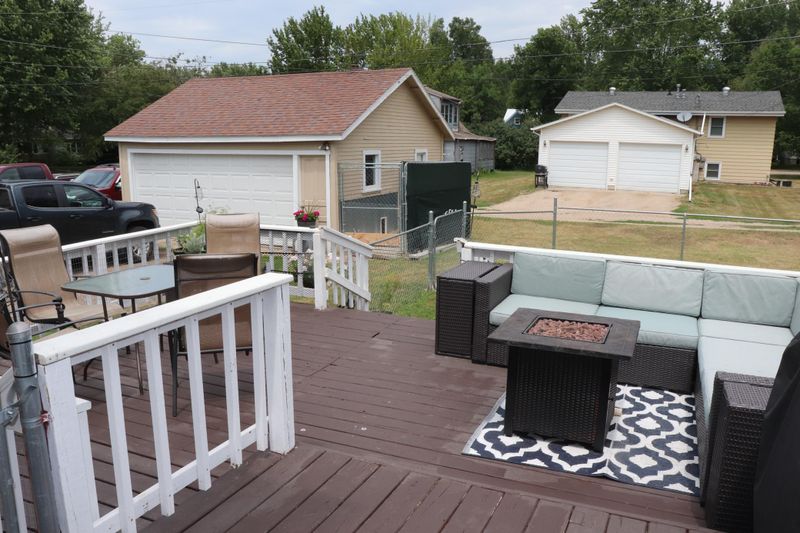 409 1st Ave NE, Glenwood, MN 56334