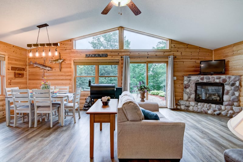 847 15 15 1/4 Ave, Almena, WI 54805