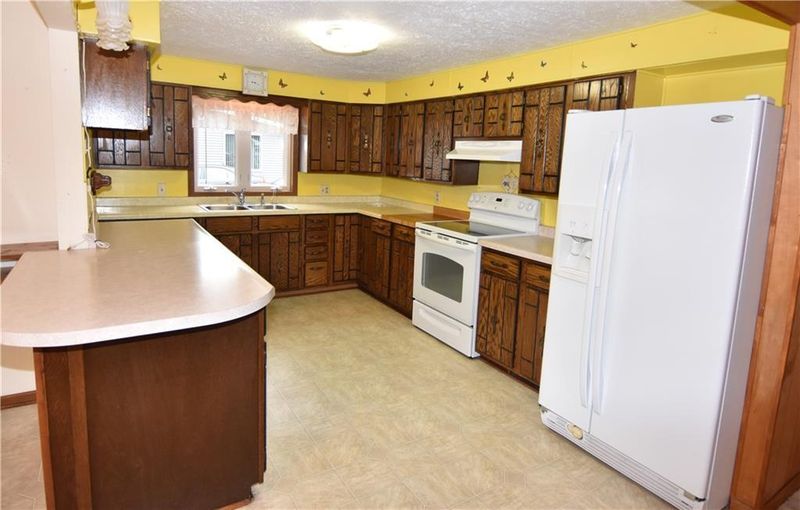 316 W Franklin Ave, Barron, WI 54812