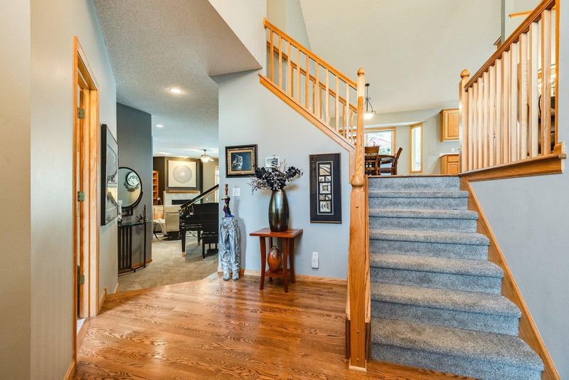 12836 Avocet St NW, Coon Rapids, MN 55448