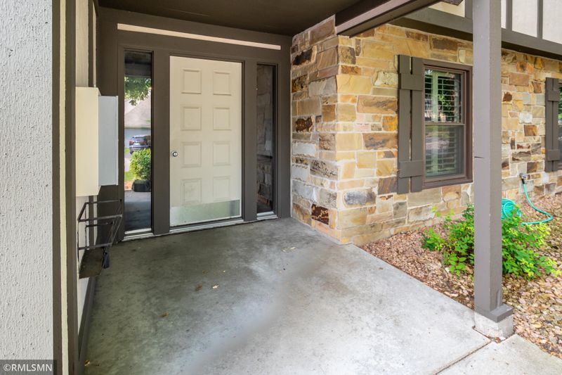 5119 Balmoral Ln, Bloomington, MN 55437