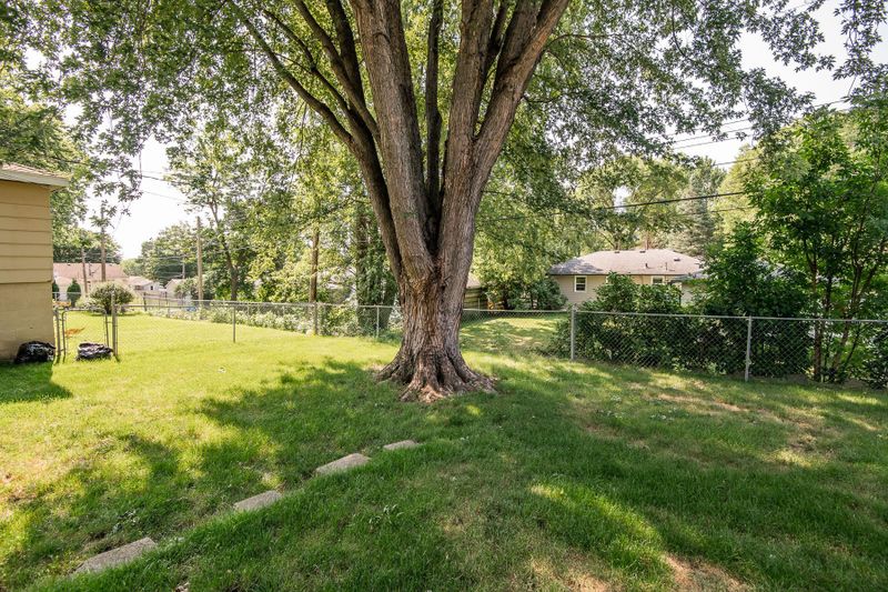 3934 5th Pl NW, Rochester, MN 55901