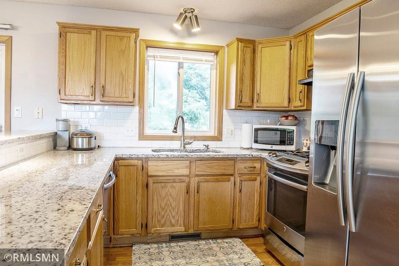 1290 Breen St, Saint Paul, MN 55106