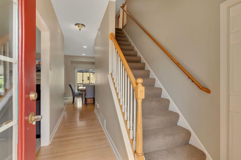 1137 Woods Creek Dr, Delano, MN 55328