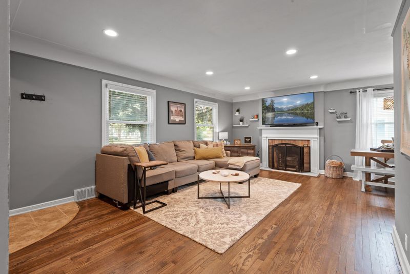 7038 Newton Ave S, Richfield, MN 55423