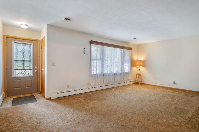2188 Audubon Rd, Chaska, MN 55318