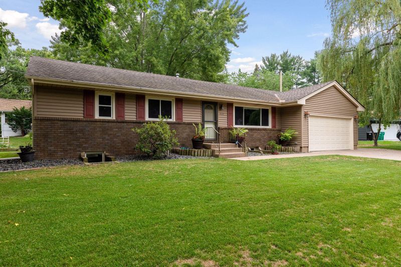 528 Western St, Anoka, MN 55303