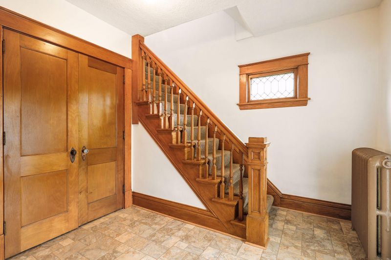 1399 Lafond Ave, Saint Paul, MN 55104