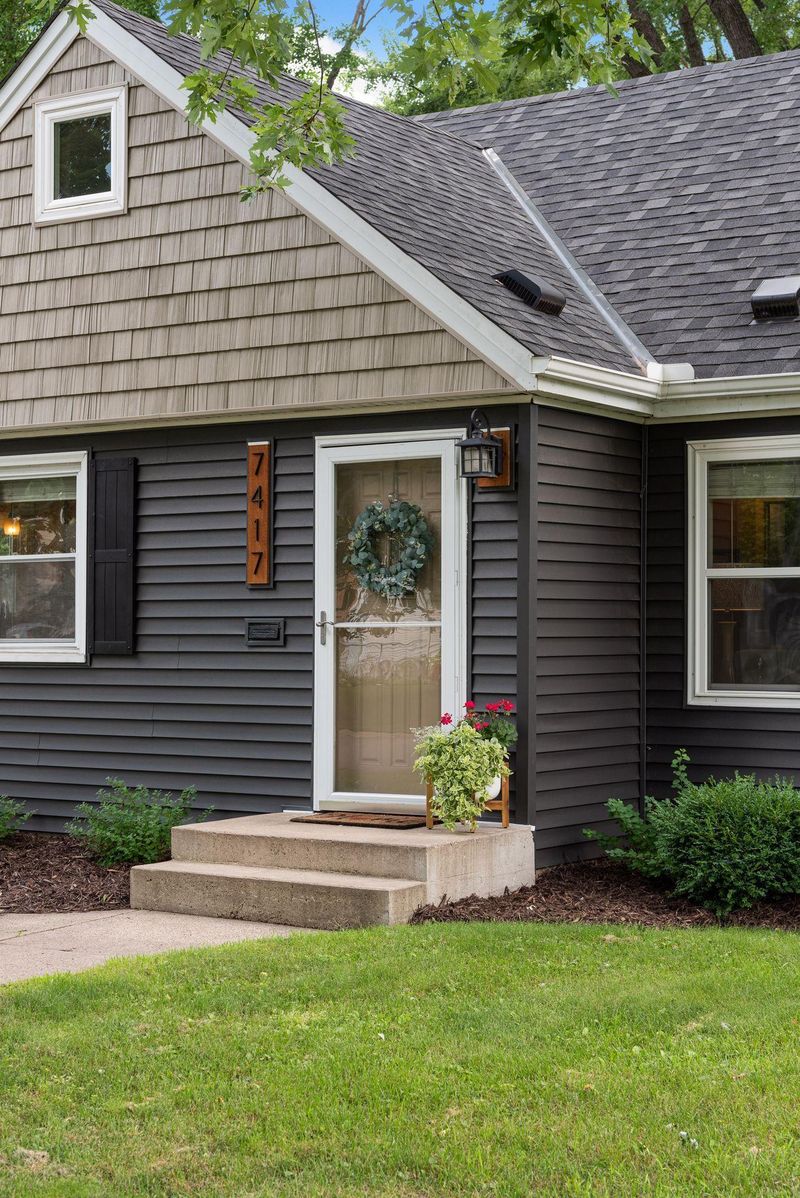 7417 Bryant Ave S, Richfield, MN 55423