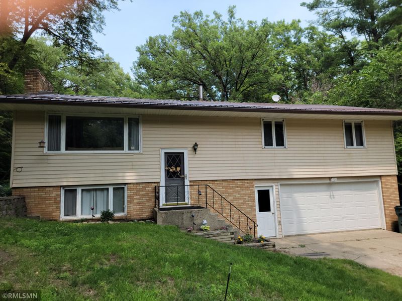 40505 Pequot Dr, Browerville, MN 56438