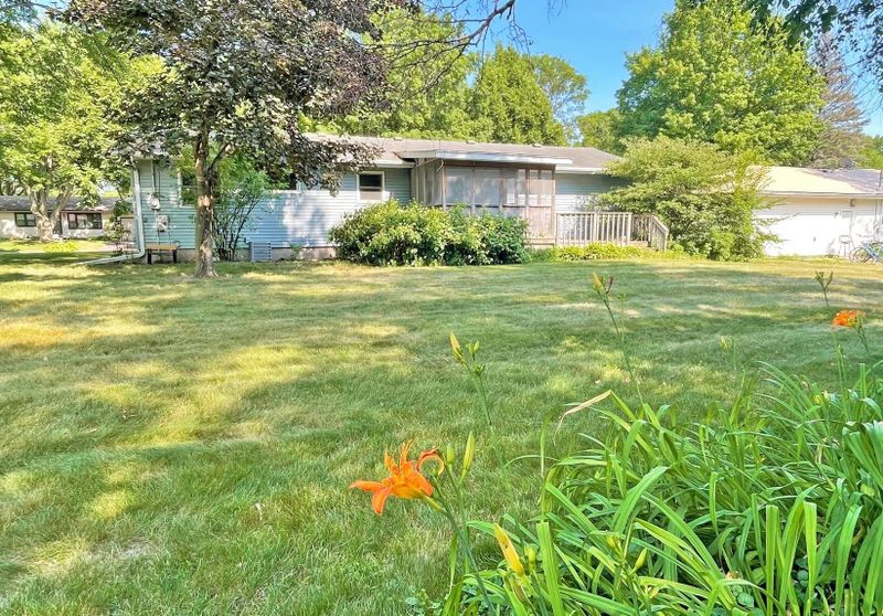 721 Southfork Dr, River Falls, WI 54022