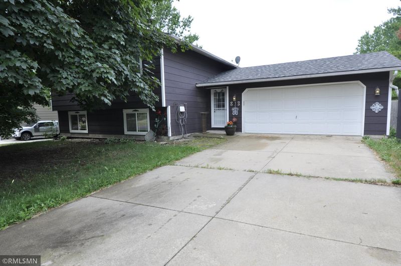 813 West St, Mantorville, MN 55955