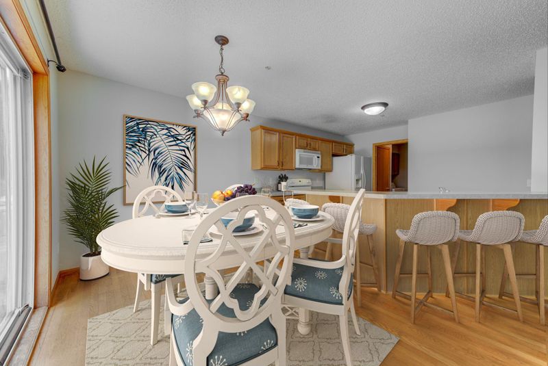 408 Pleasant Ln, Chaska, MN 55318