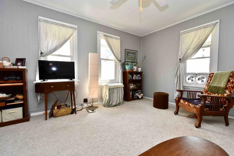 1008 E King St, Winona, MN 55987