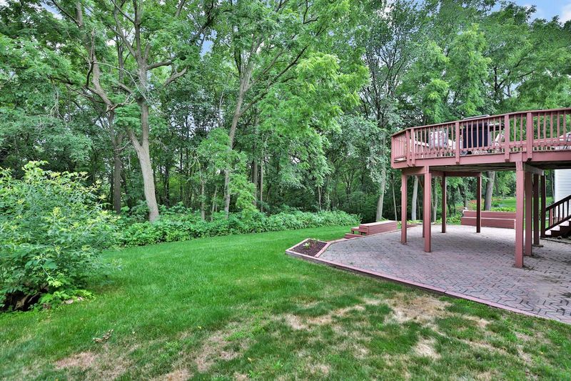 4350 Sean Ct, Eagan, MN 55123