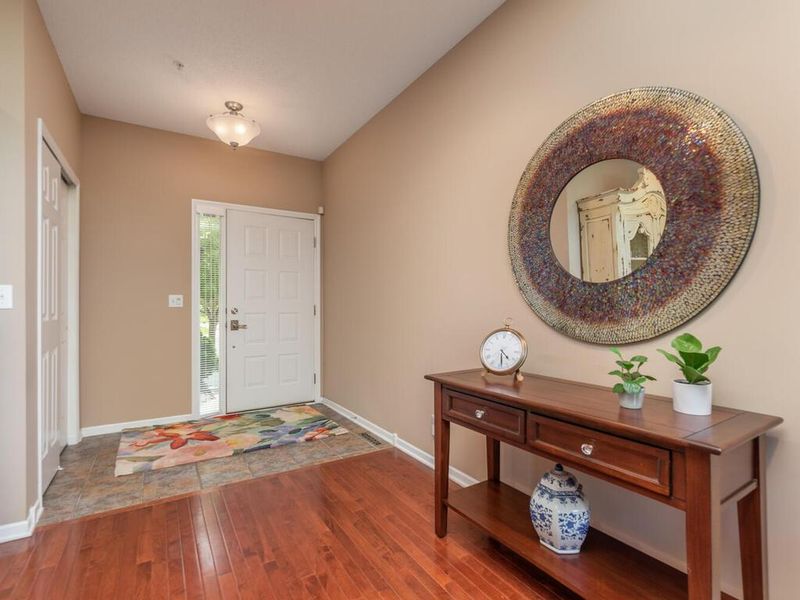 15507 Lilac Dr, Eden Prairie, MN 55347