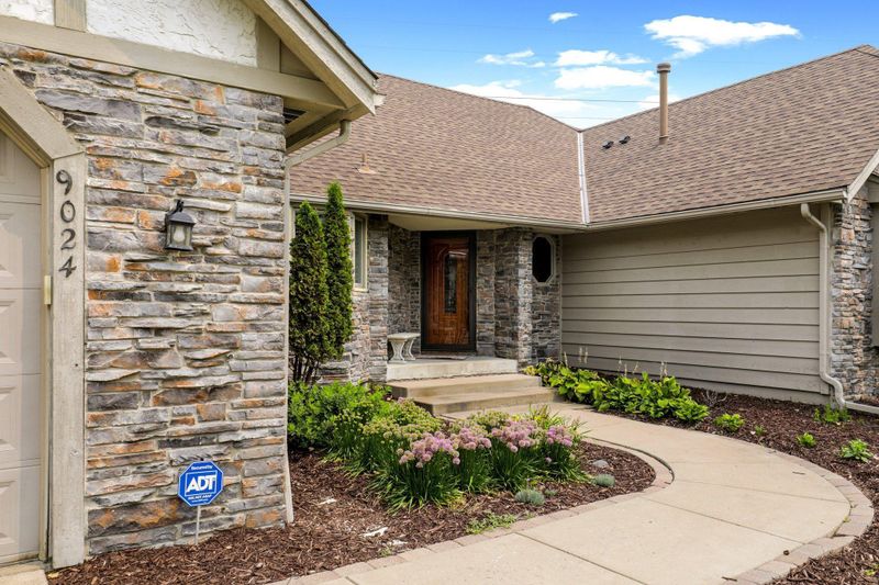 9024 Ashley Ter, Brooklyn Park, MN 55443