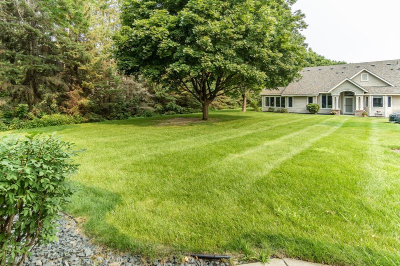 4427 Park Ct, White Bear Lake, MN 55110