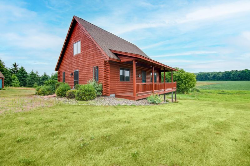 858 115th St #C, Amery, WI 54001