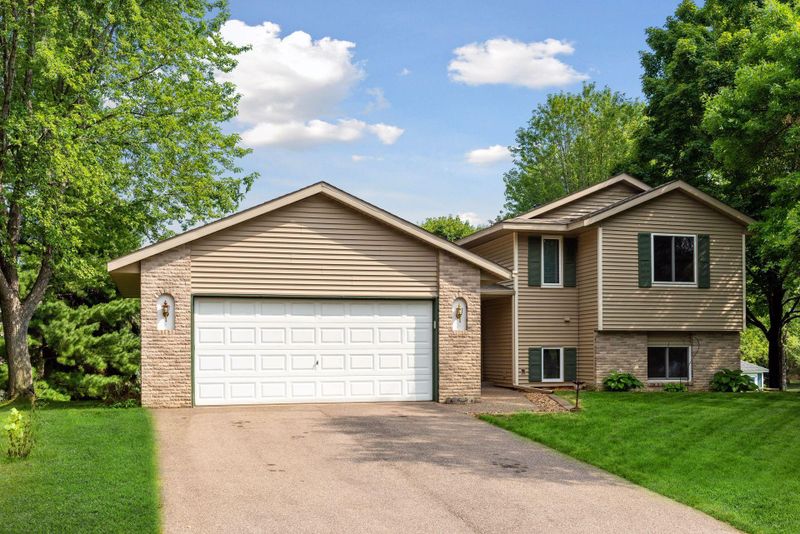 1125 Minnesota St S, Shakopee, MN 55379