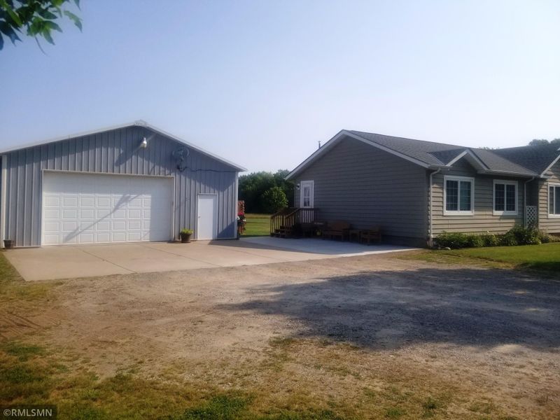 9438 Quail Rd, Onamia, MN 56359