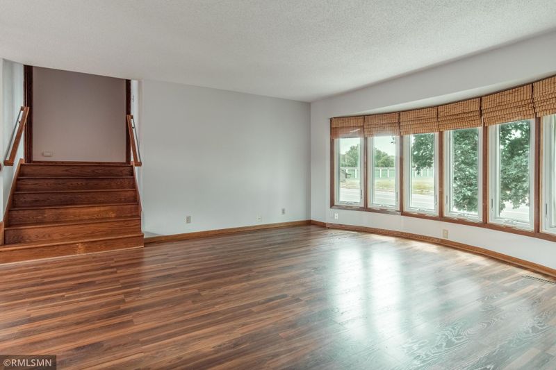 401 9th Ave, Saint Paul Park, MN 55071