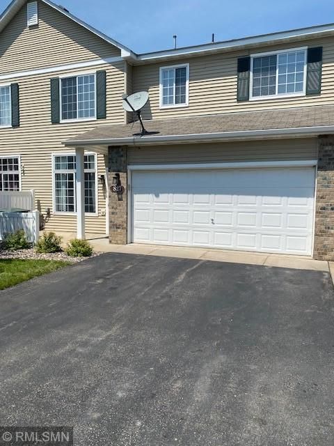 827 Tamarack Trl #1203, Farmington, MN 55024