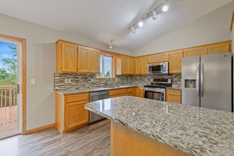 1705 Par Ln, Buffalo, MN 55313