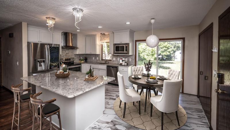 4641 Oregon Ave N, New Hope, MN 55428