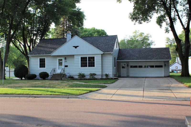 605 Willow St, Fairmont, MN 56031