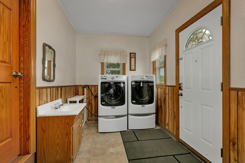 3134 200th St, Randall, MN 56475